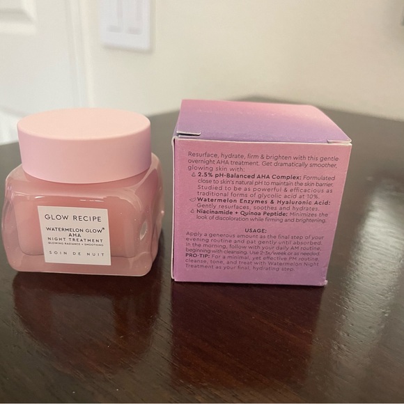 Glow Recipe Watermelon Glow Sleeping Mask - Picture 3 of 6